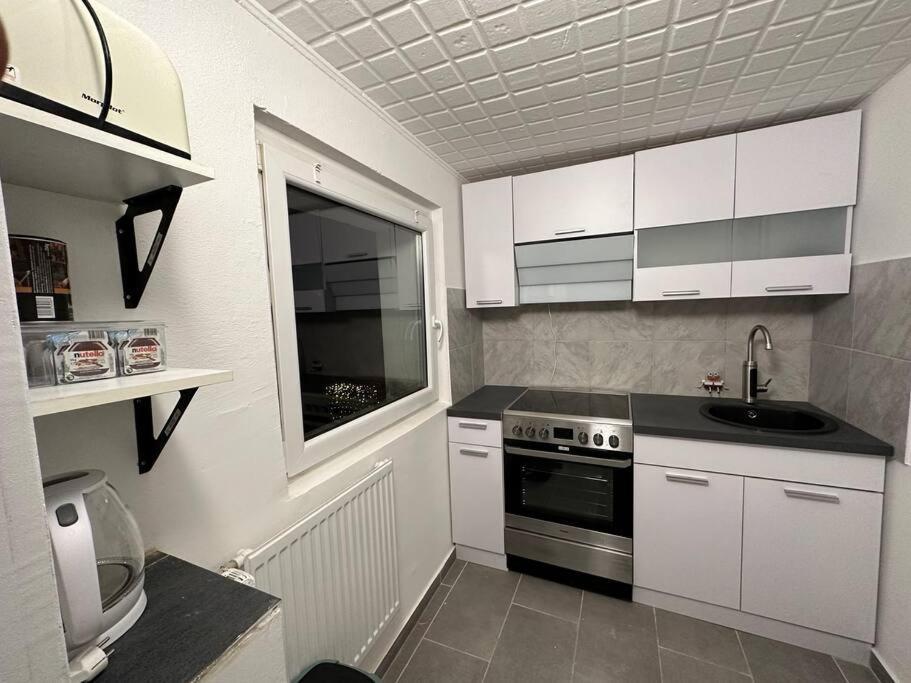 Mini Appartement Neben Theater Duisburg Bagian luar foto
