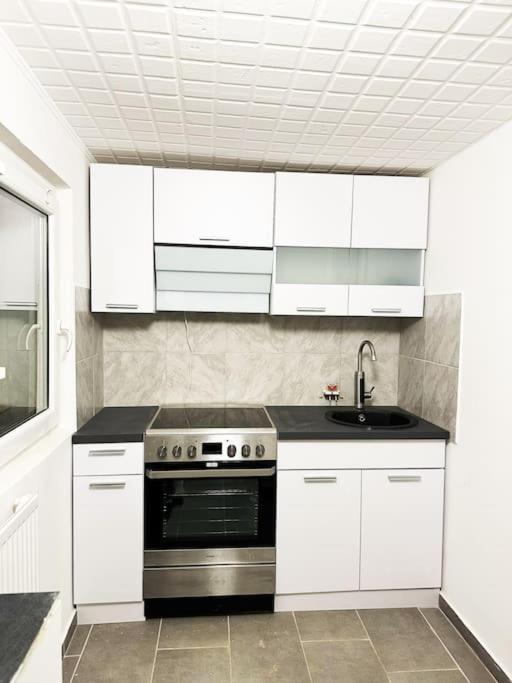 Mini Appartement Neben Theater Duisburg Bagian luar foto