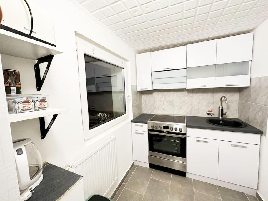 Mini Appartement Neben Theater Duisburg Bagian luar foto